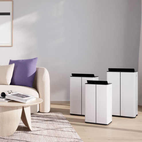 LUKAS little 10L Dehumidifier | Stadler Form