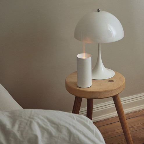 LUCY White aroma diffuser with flame effect | Stadler Form