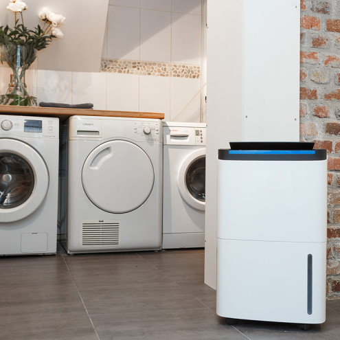 Connected dehumidifier ROHAN with lift pump | air&me